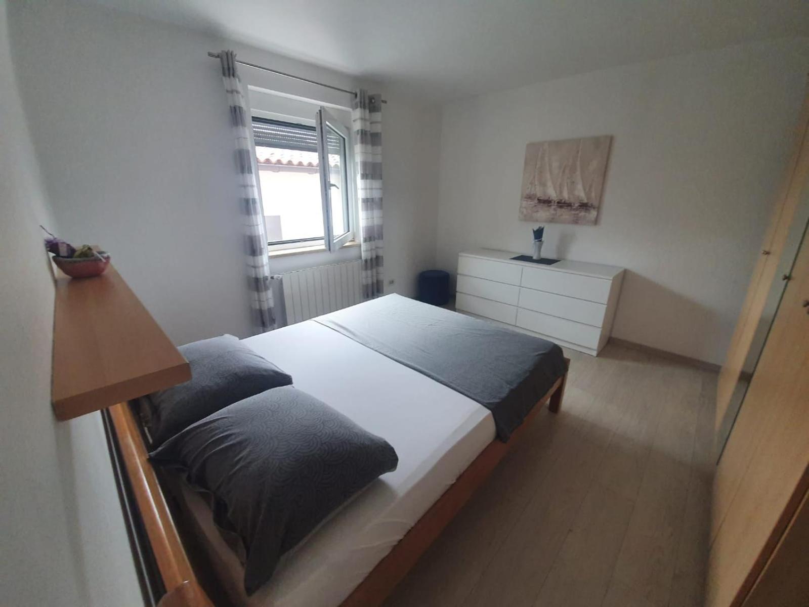 Holiday Home Nikol Pula Exterior photo