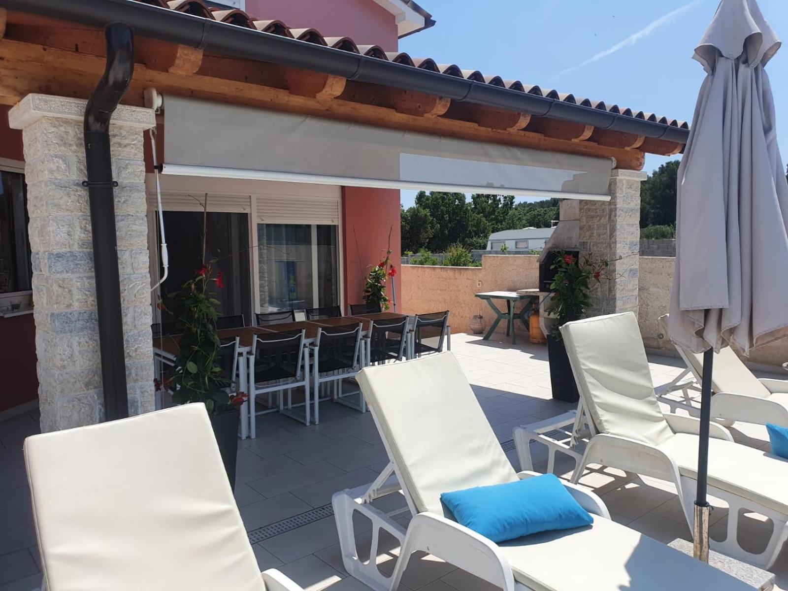 Holiday Home Nikol Pula Exterior photo