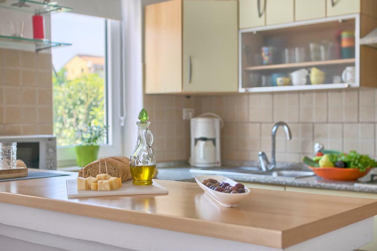Holiday Home Nikol Pula Exterior photo